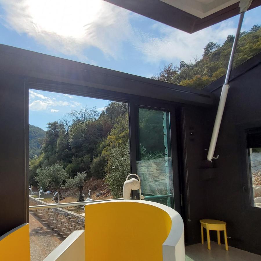 Villetta Farfallina "The Unique Property In The World With An Openable Roof" ลุคคา ภายนอก รูปภาพ