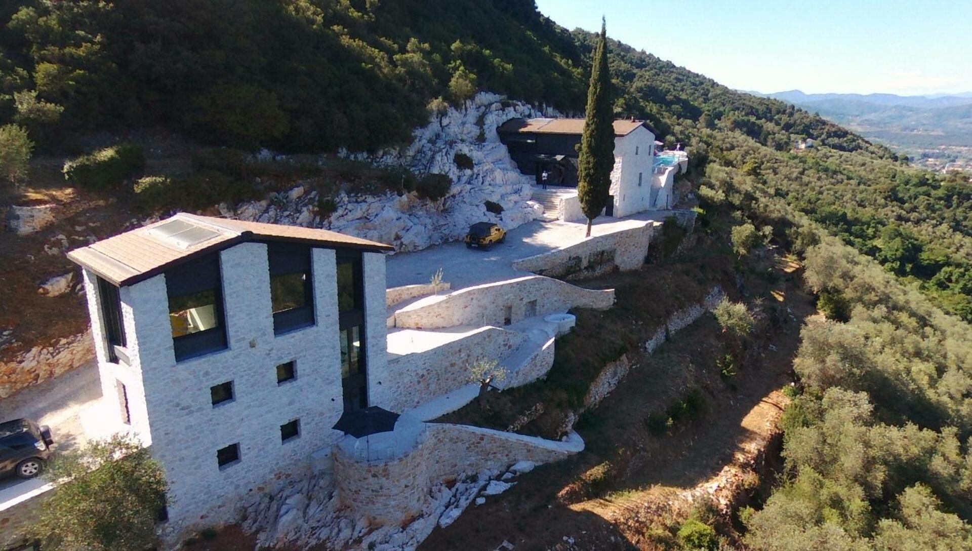 Villetta Farfallina "The Unique Property In The World With An Openable Roof" ลุคคา ภายนอก รูปภาพ